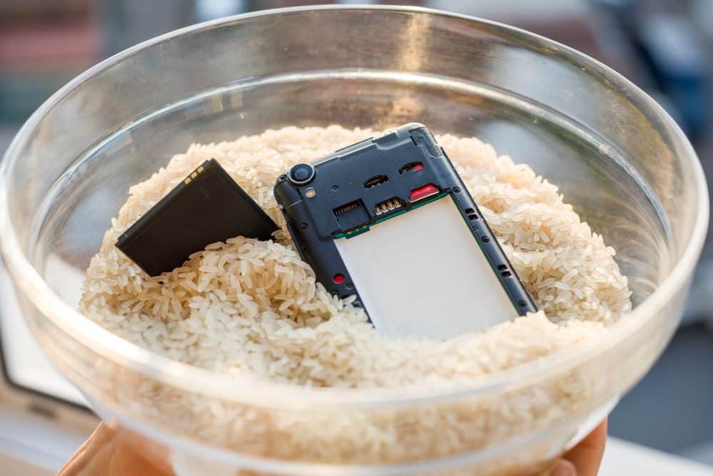 Wet smartphone in rice